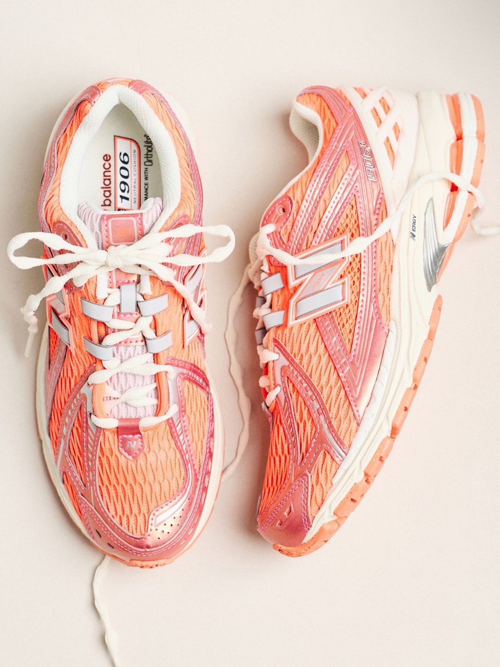 New Balance Women’s 1906 Tangerine Heat/Stone Pink Running Sneakers